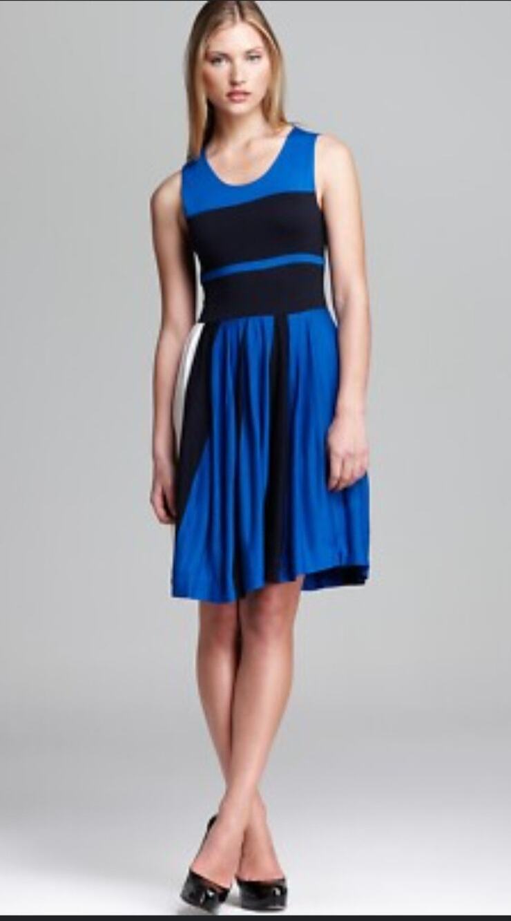 New French Connection blue colorblock pleated dress Size 4 retro old money